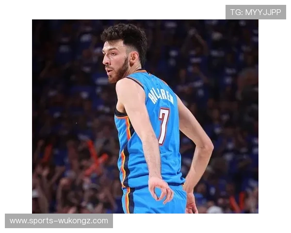 切特·霍姆格伦挡拆拉扯防线提升内线得分效率