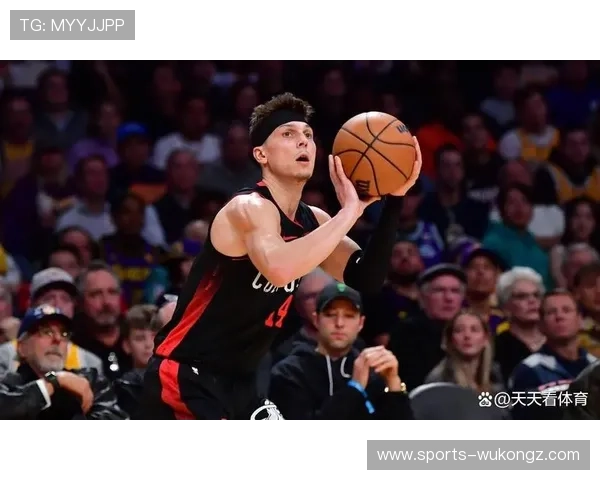 希罗突破拉开与热火队内线的差距 提升关键时刻得分效率