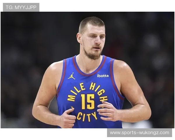 约基奇由低位单打转挡拆，助攻率比赛季初显著提升